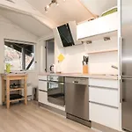 Three-bedroom In Дом отдыха *