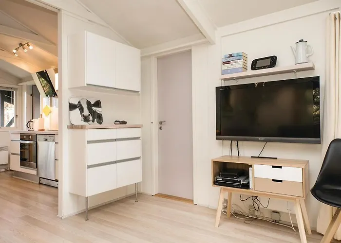 Three-bedroom In Feriehus Saltum